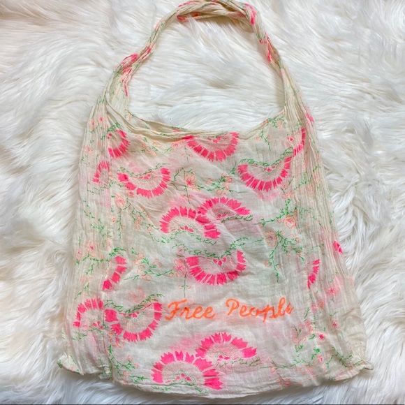 Free People Cream & Pink Floral Cheesecloth Reusable Boho Tote Bag - Picture 9 of 12